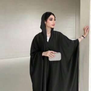 عباءة أنيقة بسيطة ذات أكمام خفيفة على شكل خفاش، لون أسود، موسم الربيع