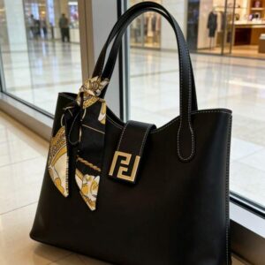 1pc Black & Gold Paperclip Buckle Scarf Tote Bag, Luxury High-End Feel, Ins , Commuter Style, Niche Design, Versatile & Chic, Exquisite Detail, Suitable For Workplace Commute, Business Meetings, Shopping, Afternoon Tea With Friends, Evening Parties, Weekend Outings, Cafe Visits, Wedding Outfits, Urban Sophisticated Women, Shoulder Tote Bag, Fine PU Leather, Paperclip Metal Buckle, Contrast Scarf, Contrast Stitching